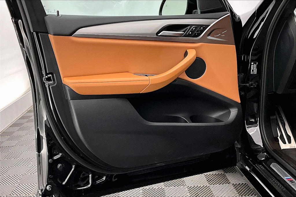 Thumbnail: 2023 BMW X3 - 27