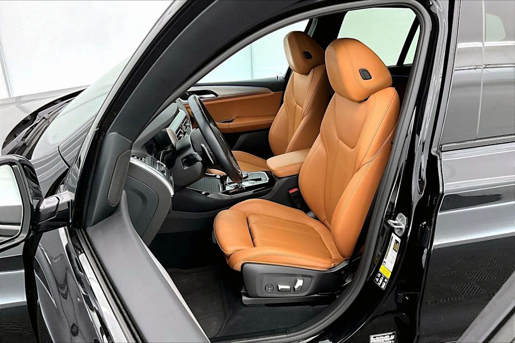 Thumbnail: 2023 BMW X3 - 11