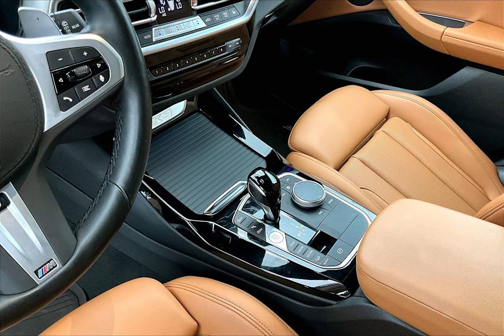 Thumbnail: 2023 BMW X3 - 16