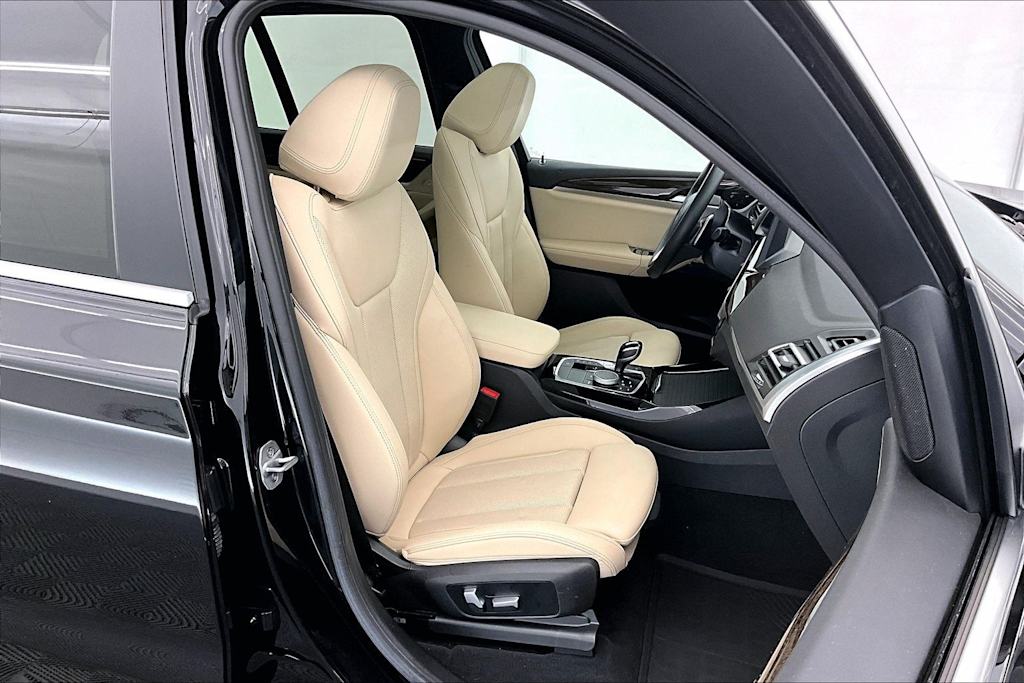 Thumbnail: 2023 BMW X3 - 12
