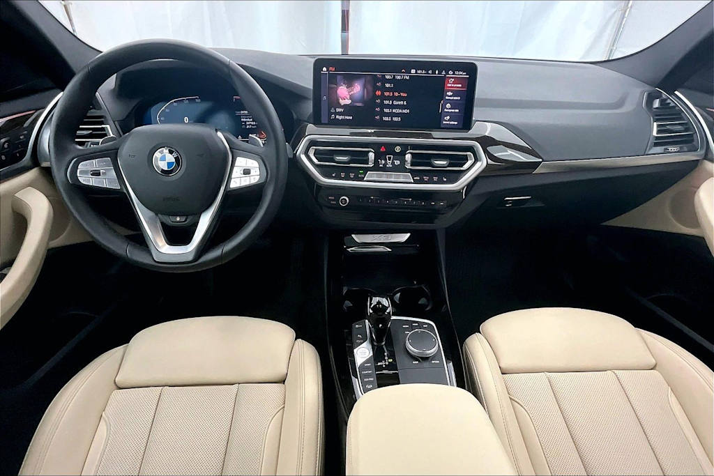 Thumbnail: 2023 BMW X3 - 10
