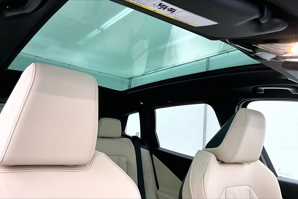 Thumbnail: 2025 BMW X3 - 30