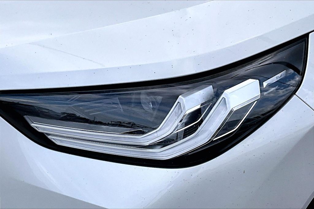 Thumbnail: 2025 BMW X3 - 17