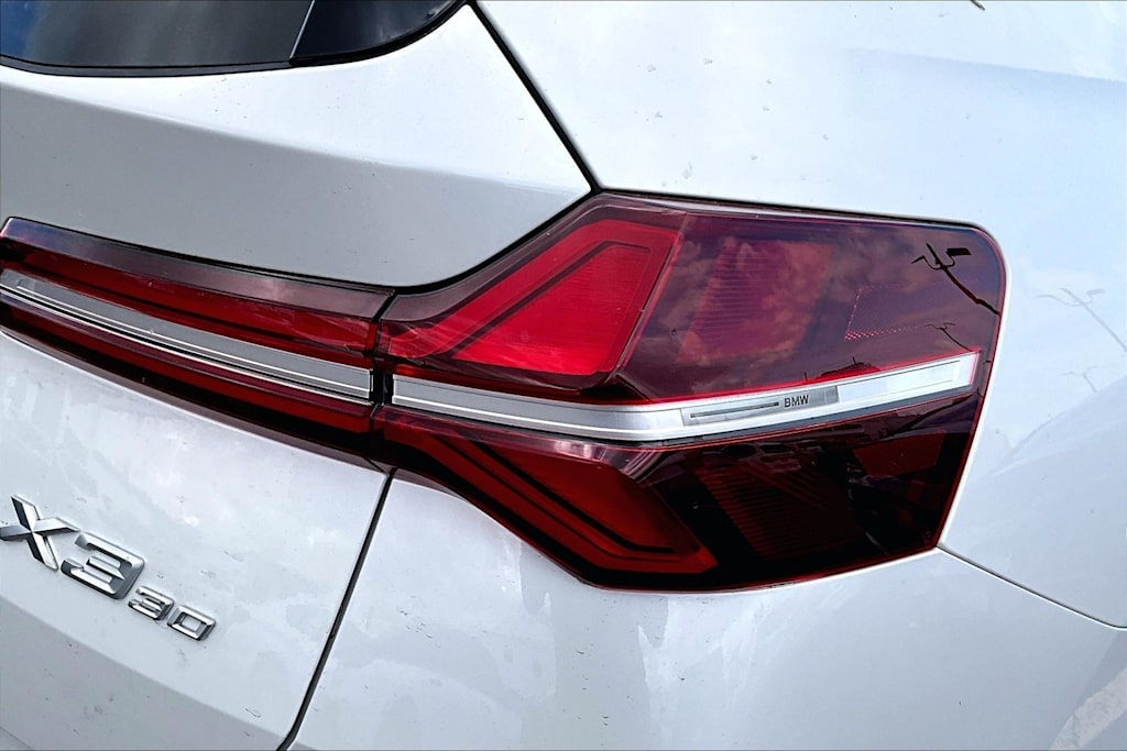 Thumbnail: 2025 BMW X3 - 13