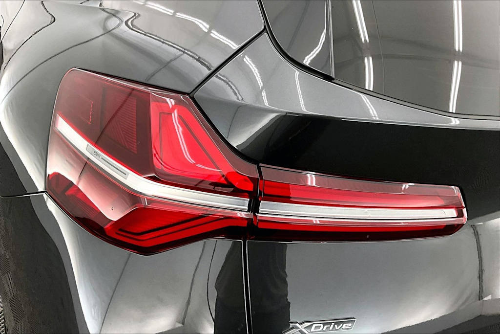 Thumbnail: 2026 BMW X3 - 32