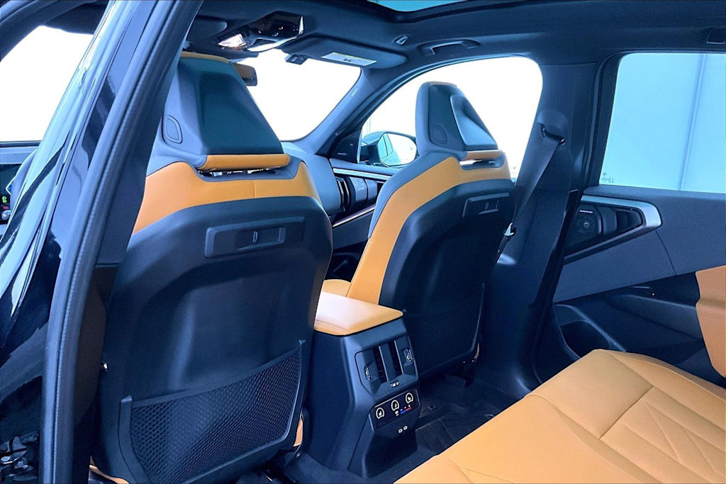 Thumbnail: 2025 BMW X3 - 13