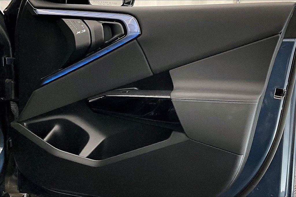 Thumbnail: 2025 BMW X3 - 28