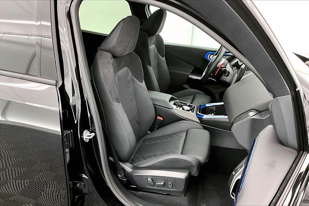 Thumbnail: 2026 BMW X3 - 12