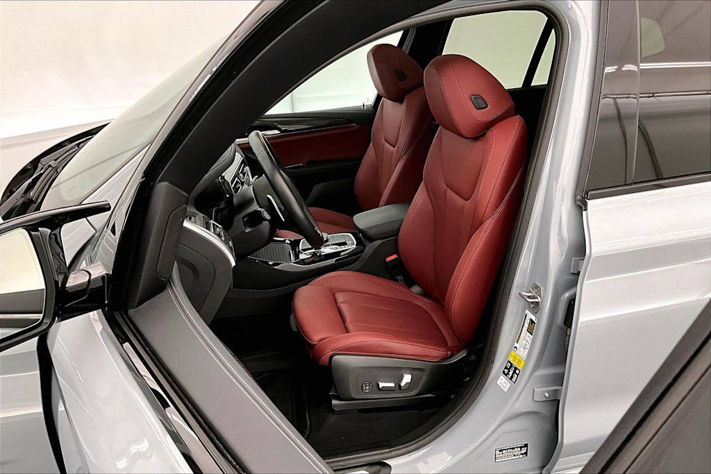 Thumbnail: 2024 BMW X3 - 11