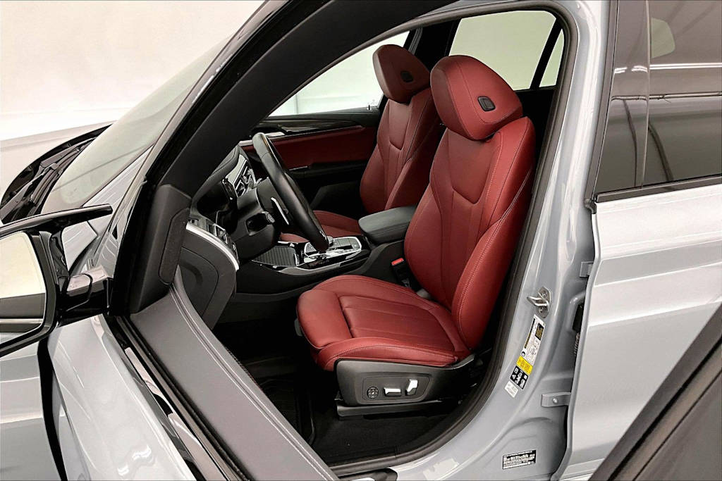 Thumbnail: 2024 BMW X3 - 10
