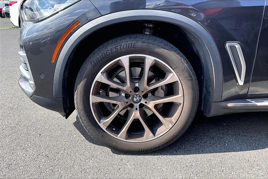 Thumbnail: 2023 BMW X5 - 7