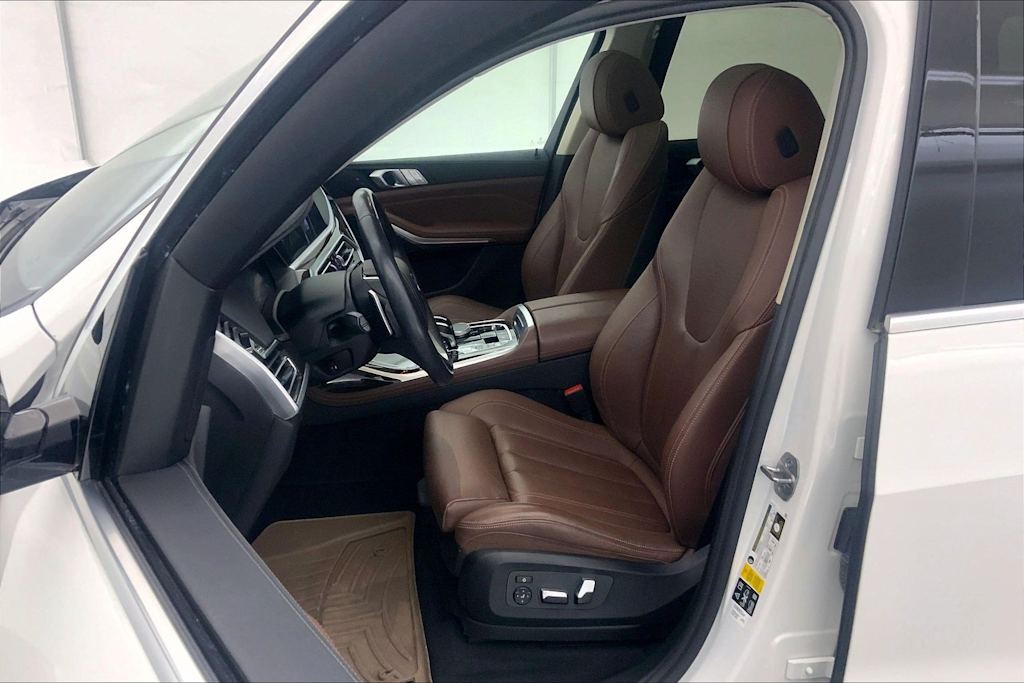 Thumbnail: 2021 BMW X7 - 11