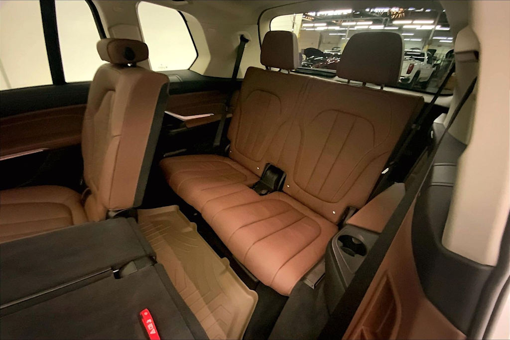 Thumbnail: 2021 BMW X7 - 29