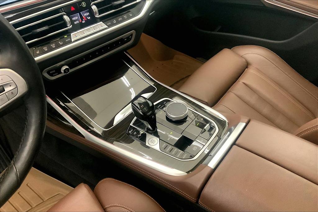 Thumbnail: 2021 BMW X7 - 17