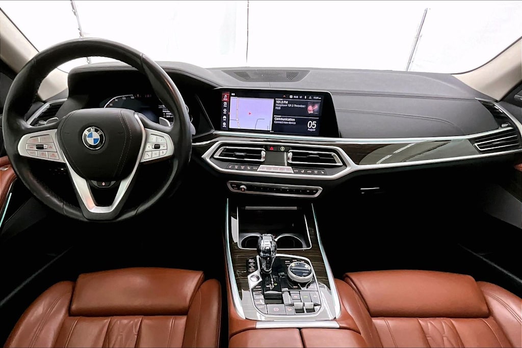 Thumbnail: 2019 BMW X7 - 10