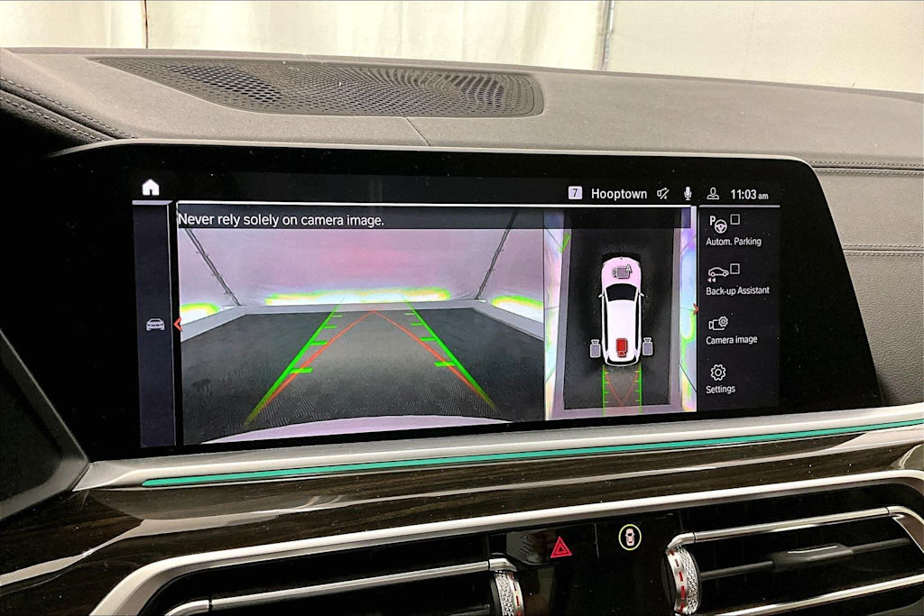 Thumbnail: 2019 BMW X7 - 16