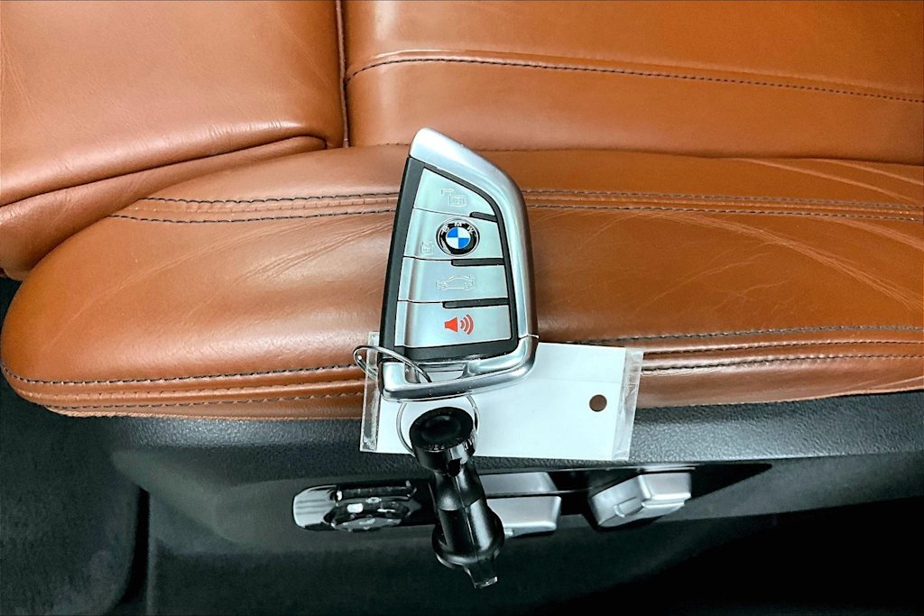 Thumbnail: 2019 BMW X7 - 21
