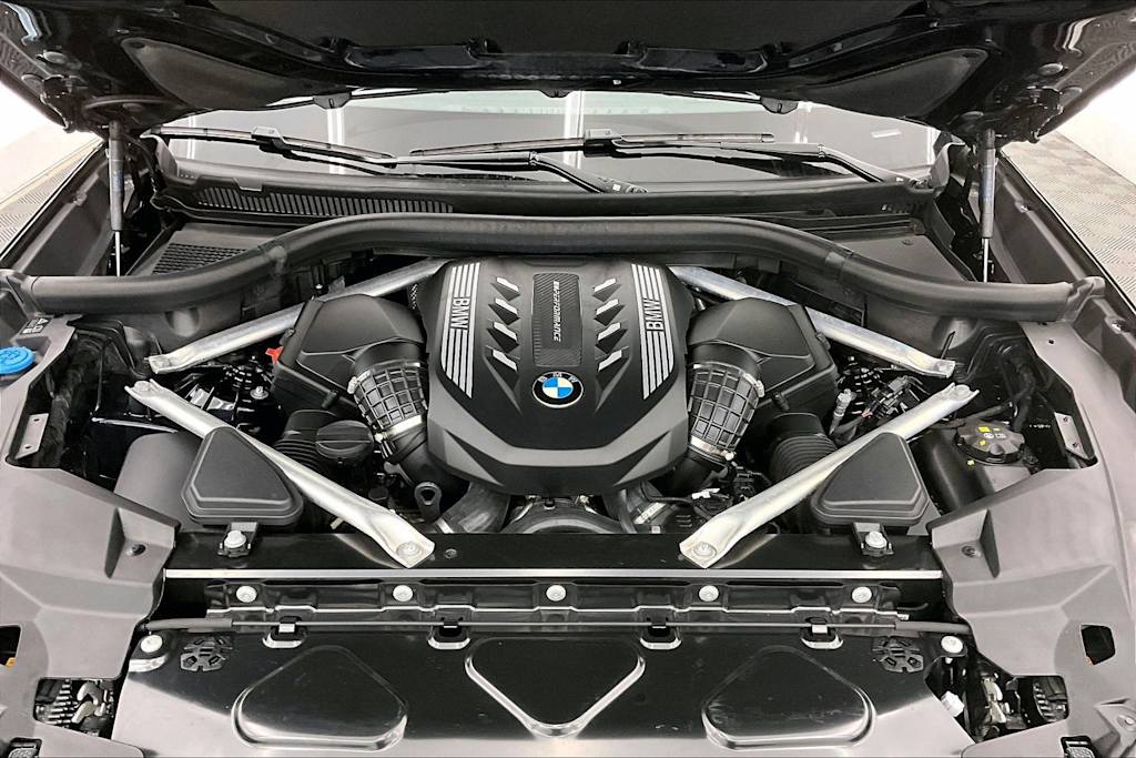 Thumbnail: 2023 BMW X5 - 9