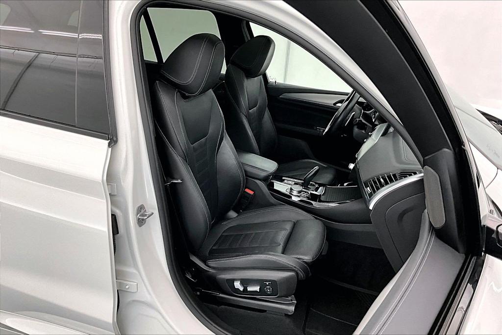 Thumbnail: 2021 BMW X3 - 12