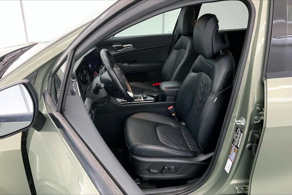 Thumbnail: 2023 Kia Sportage - 11