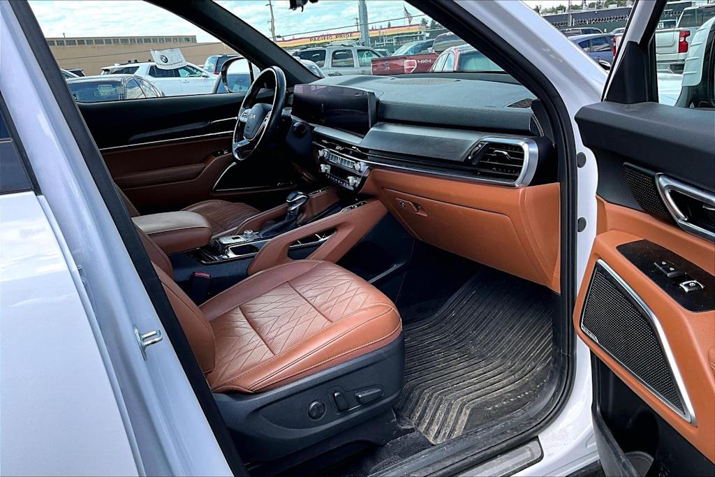 Thumbnail: 2023 Kia Telluride - 20