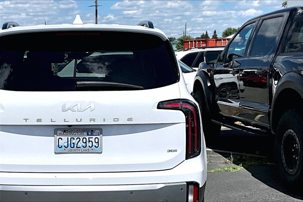 Thumbnail: 2023 Kia Telluride - 19