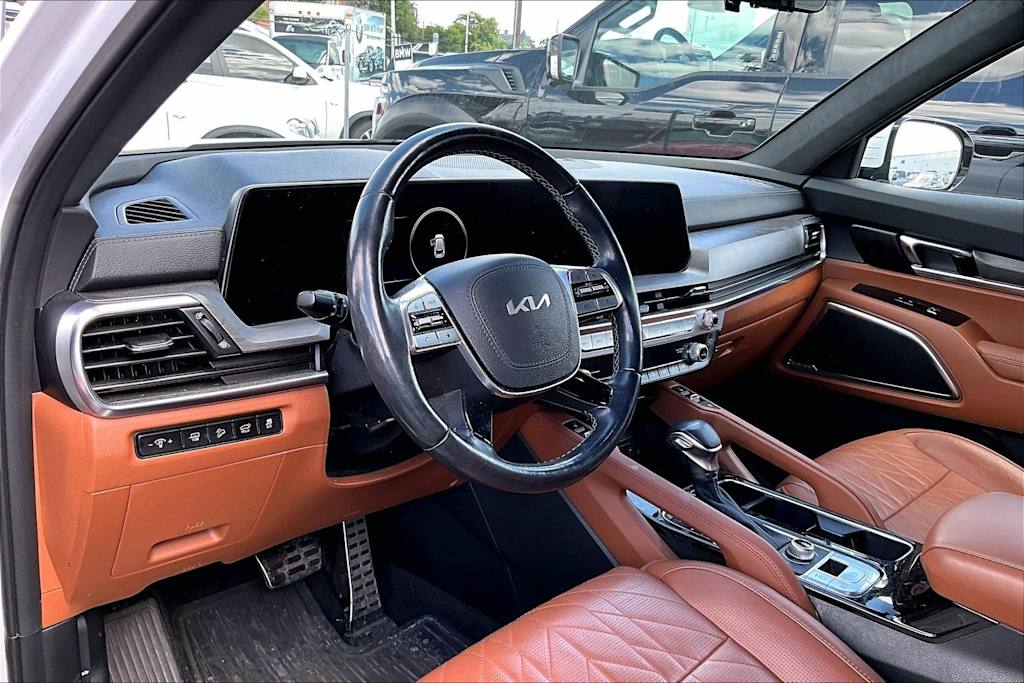 Thumbnail: 2023 Kia Telluride - 2