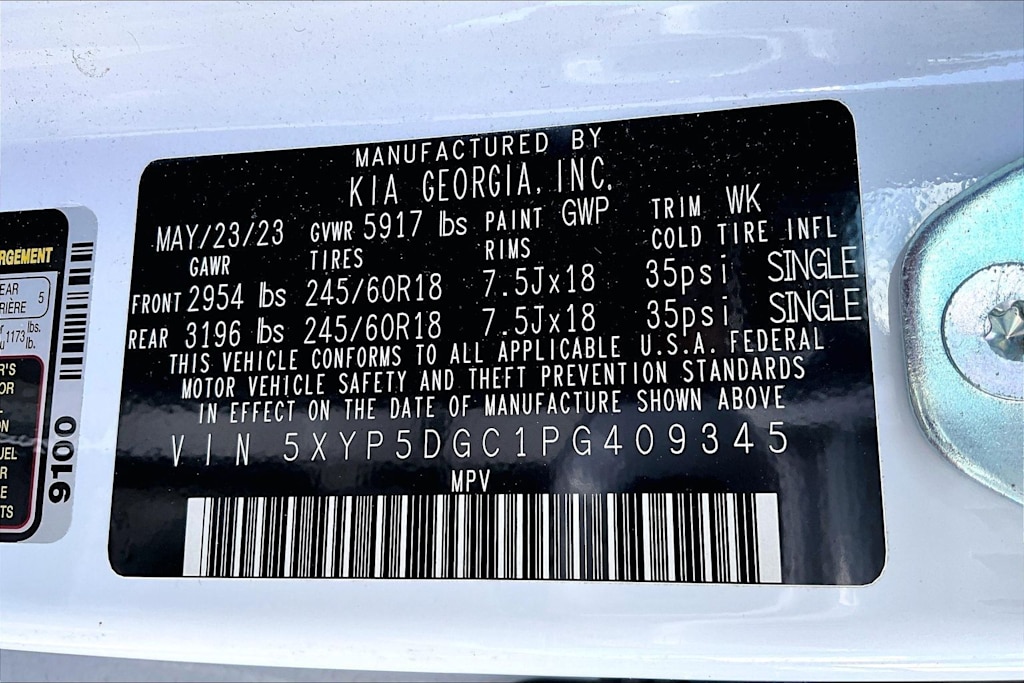 Thumbnail: 2023 Kia Telluride - 18