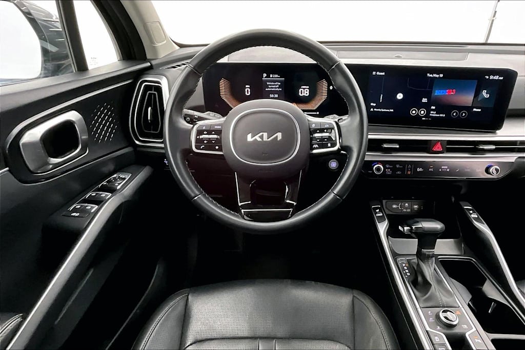 Thumbnail: 2024 Kia Sorento - 14