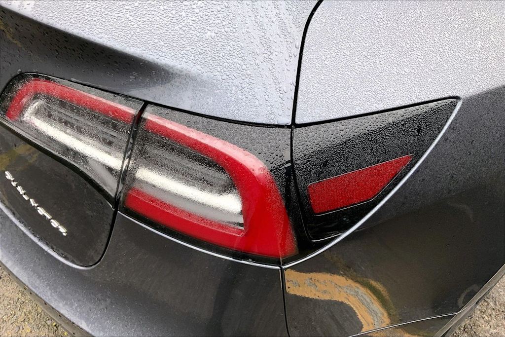 Thumbnail: 2018 Tesla Model 3 - 16