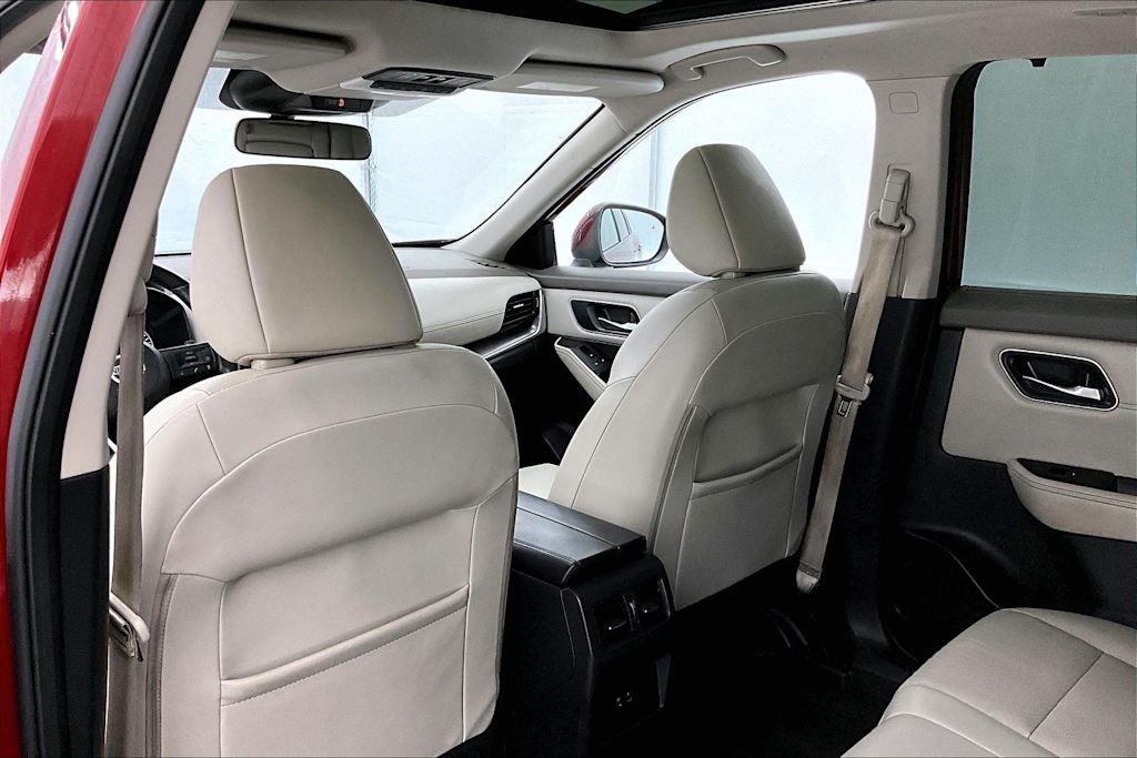 Thumbnail: 2021 Nissan Rogue - 13