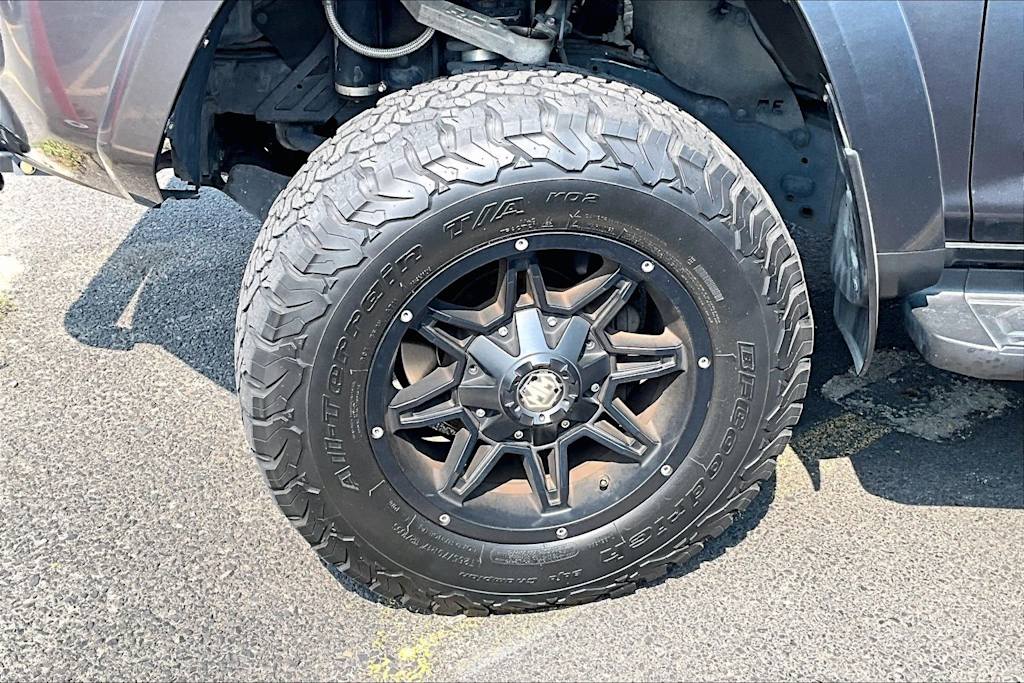 Thumbnail: 2017 Toyota 4Runner - 7