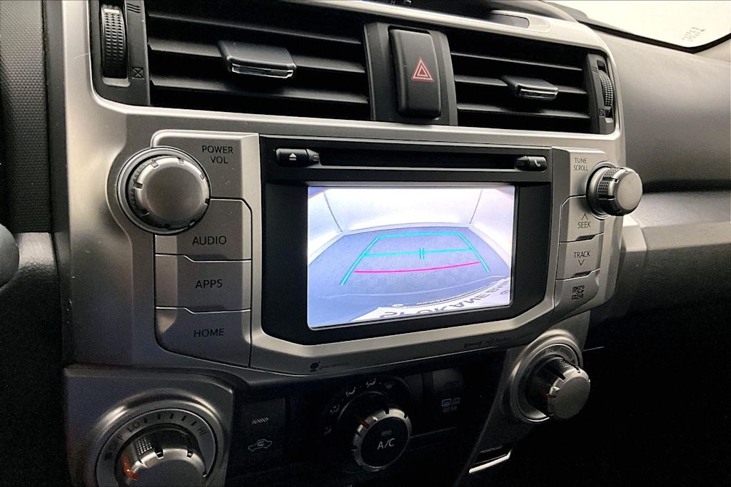 Thumbnail: 2017 Toyota 4Runner - 16