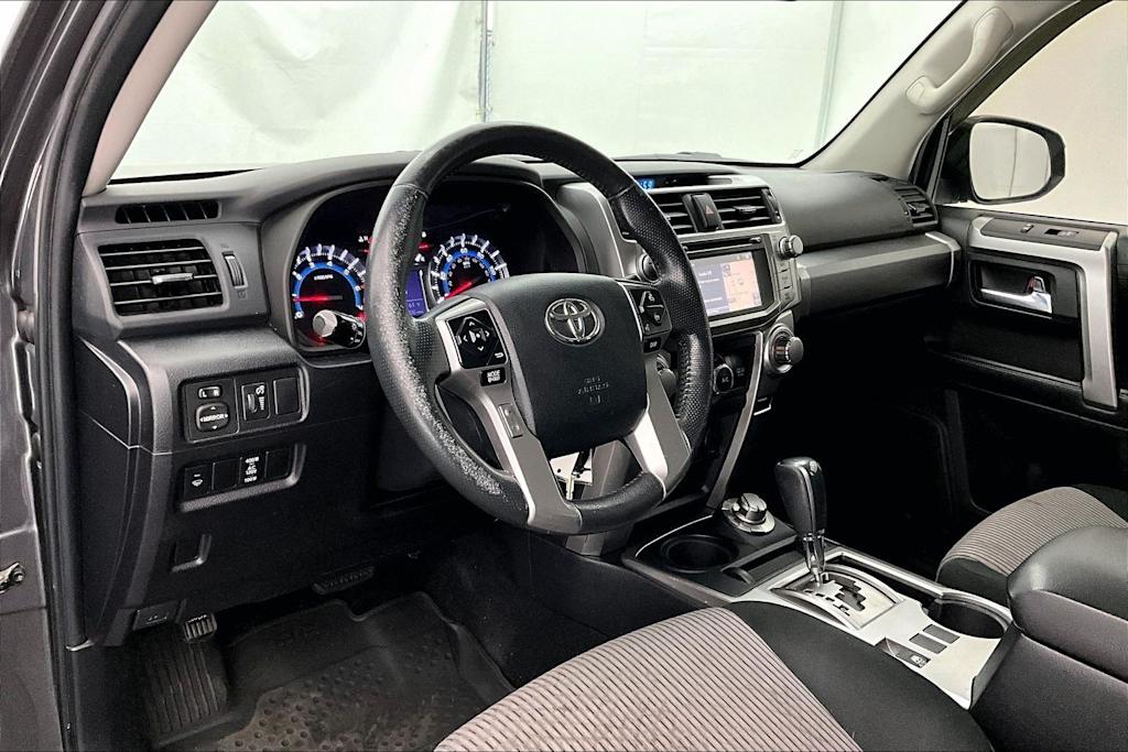 Thumbnail: 2017 Toyota 4Runner - 2