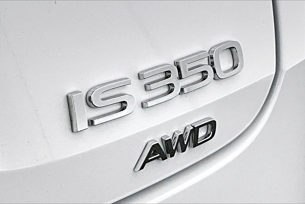 Thumbnail: 2026 Lexus ES - 7
