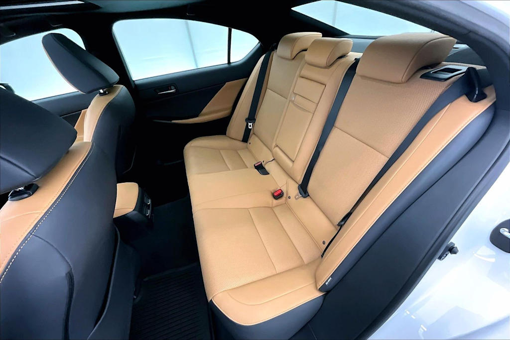 Thumbnail: 2026 Lexus ES - 29