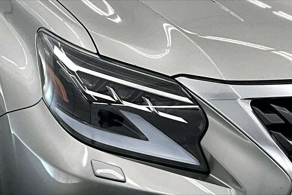 Thumbnail: 2023 Lexus GX - 31