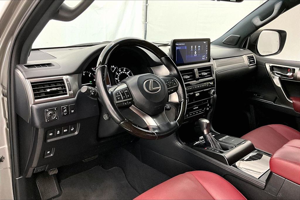 Thumbnail: 2023 Lexus GX - 2