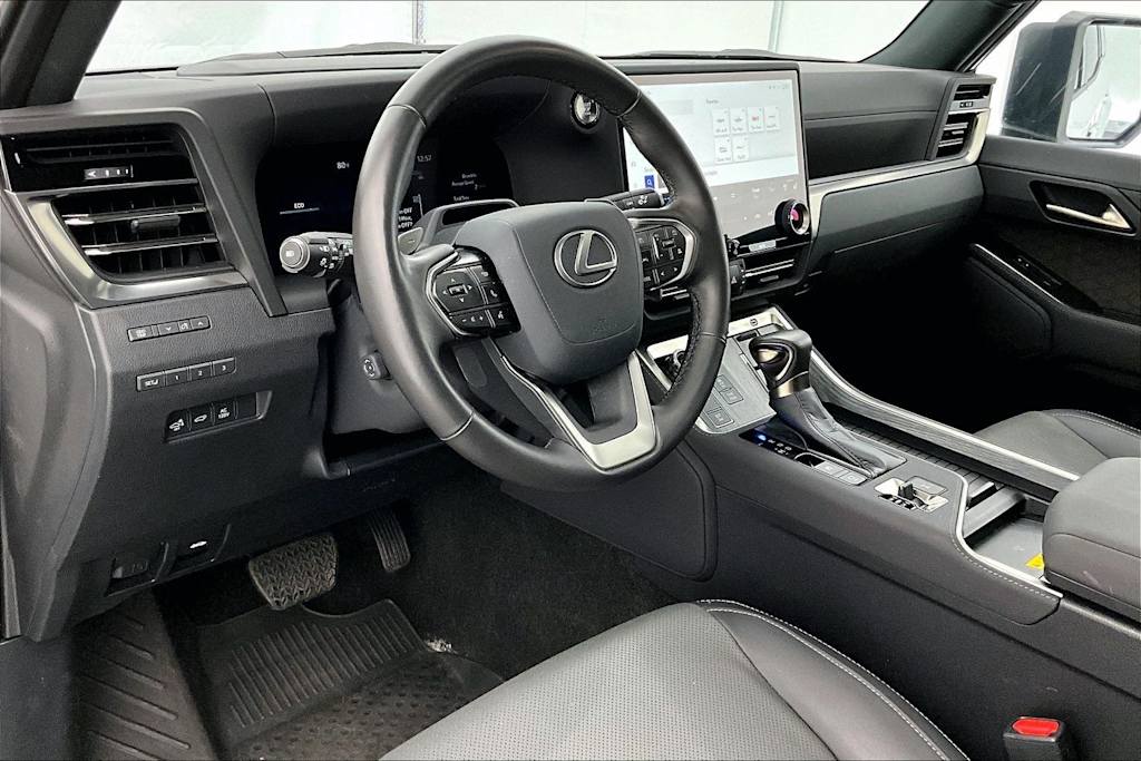 Thumbnail: 2024 Lexus ES - 2