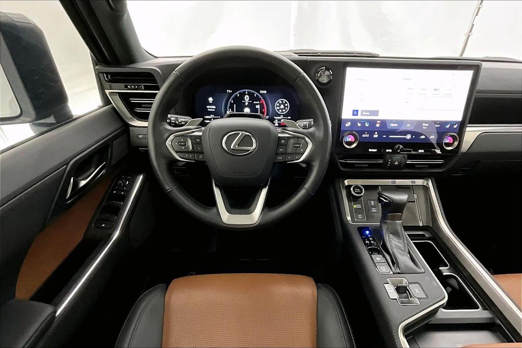 Thumbnail: 2024 Lexus ES - 13