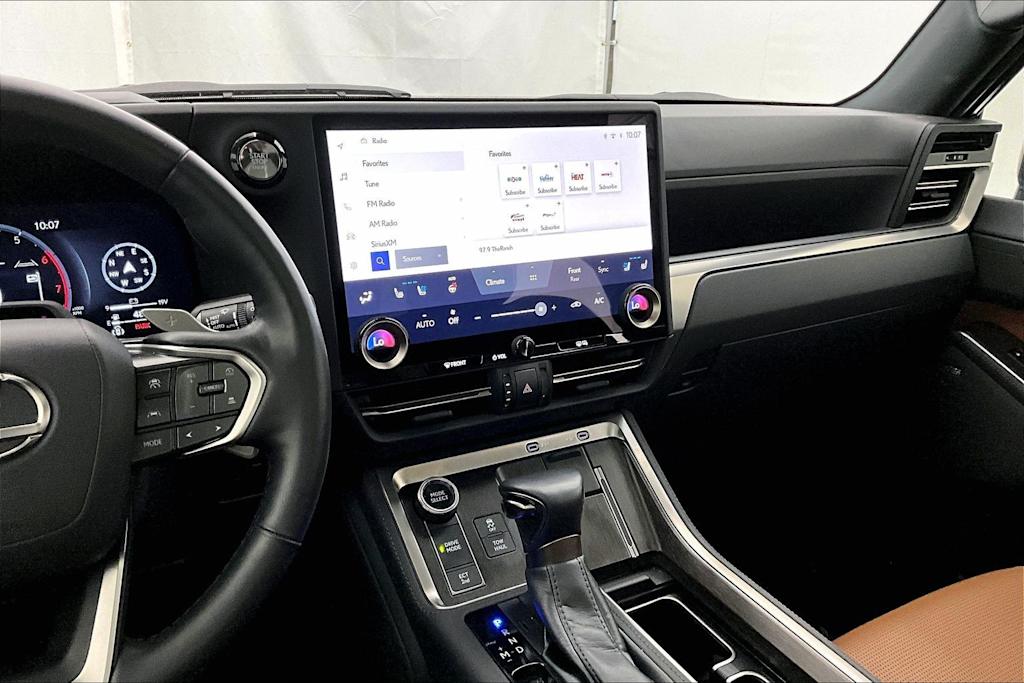 Thumbnail: 2024 Lexus ES - 14