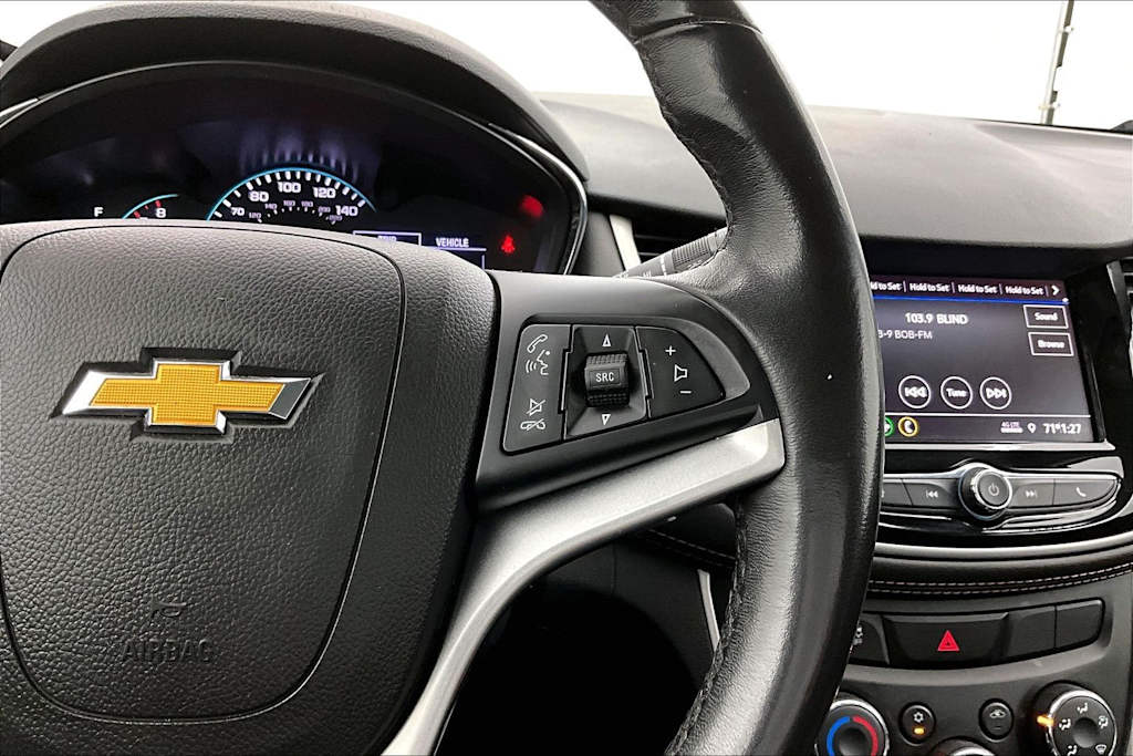 Thumbnail: 2020 Chevrolet Trax - 25