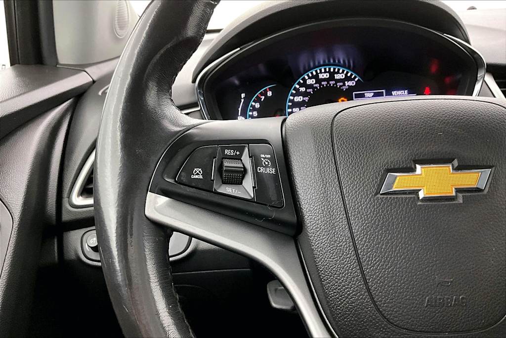 Thumbnail: 2020 Chevrolet Trax - 24