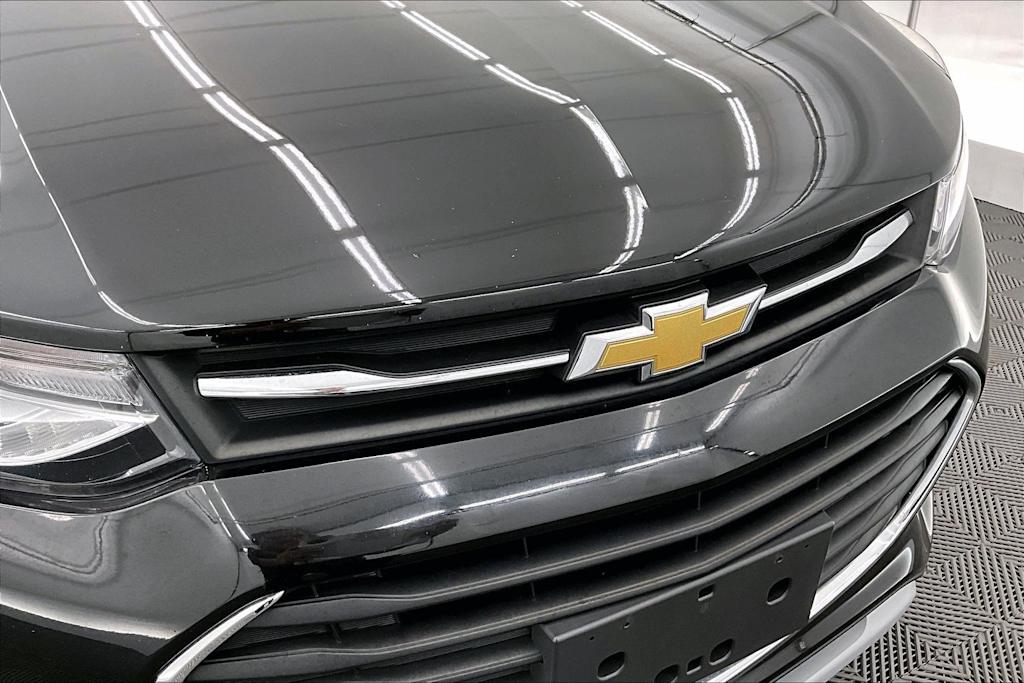 Thumbnail: 2020 Chevrolet Trax - 33