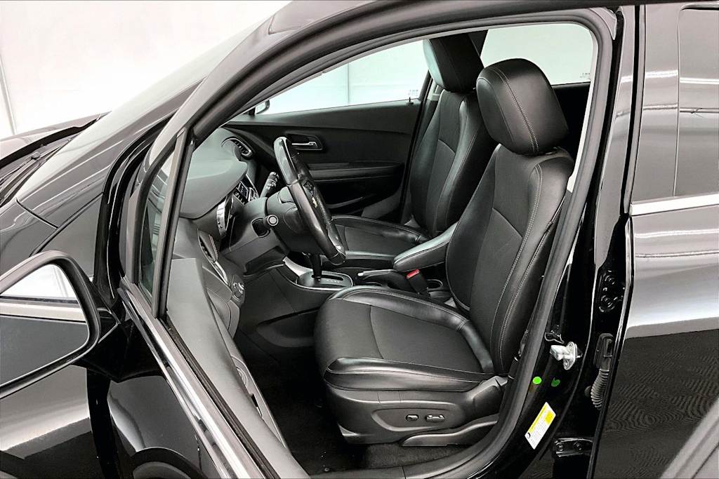 Thumbnail: 2020 Chevrolet Trax - 11