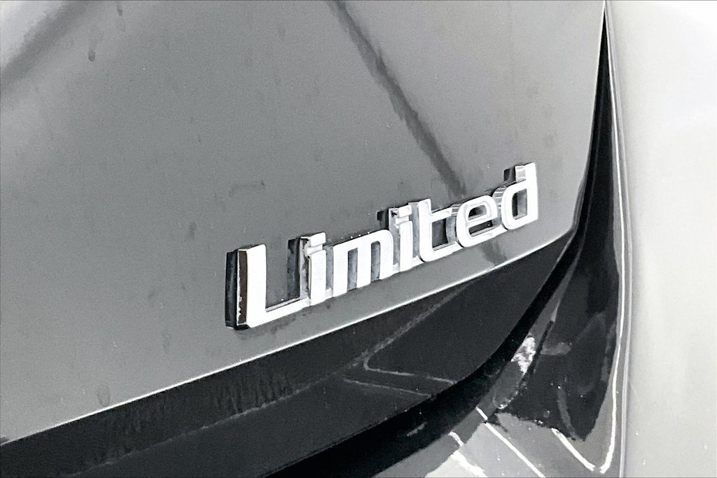 Thumbnail: 2023 Hyundai Elantra - 7