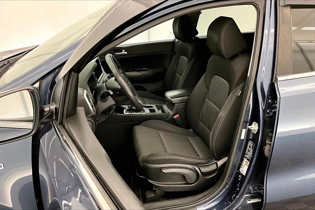 Thumbnail: 2021 Kia Sportage - 11