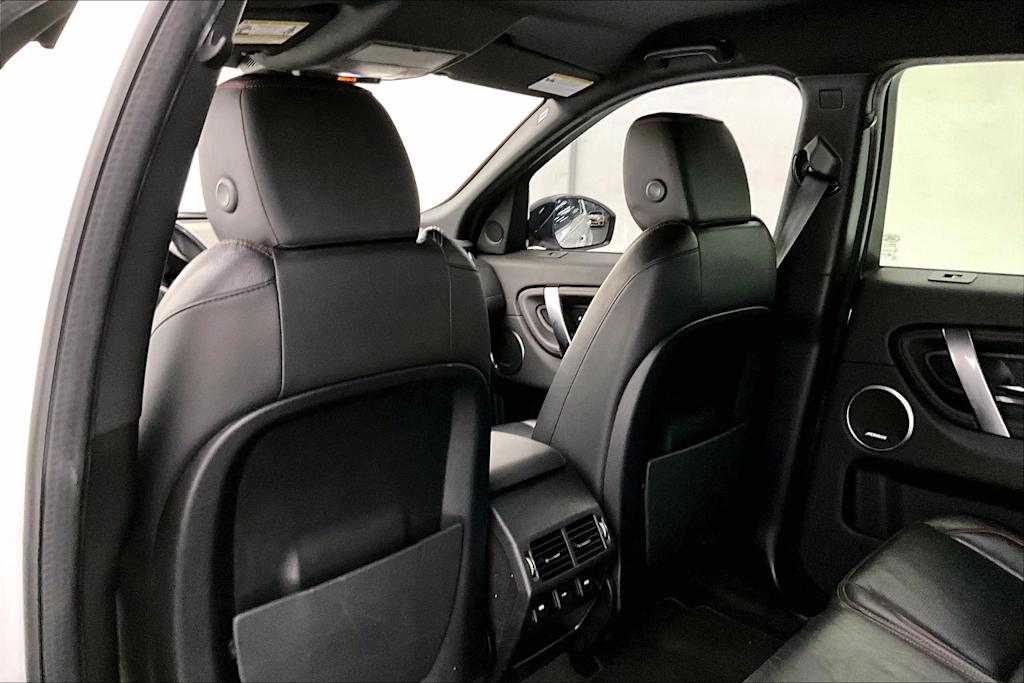 Thumbnail: 2020 Land Rover Discovery Sport - 13