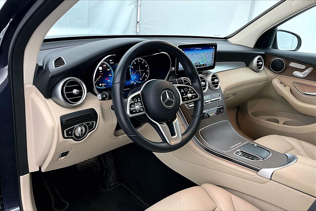 Thumbnail: 2022 Mercedes-Benz GLC - 2