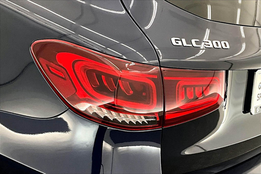 Thumbnail: 2022 Mercedes-Benz GLC - 32